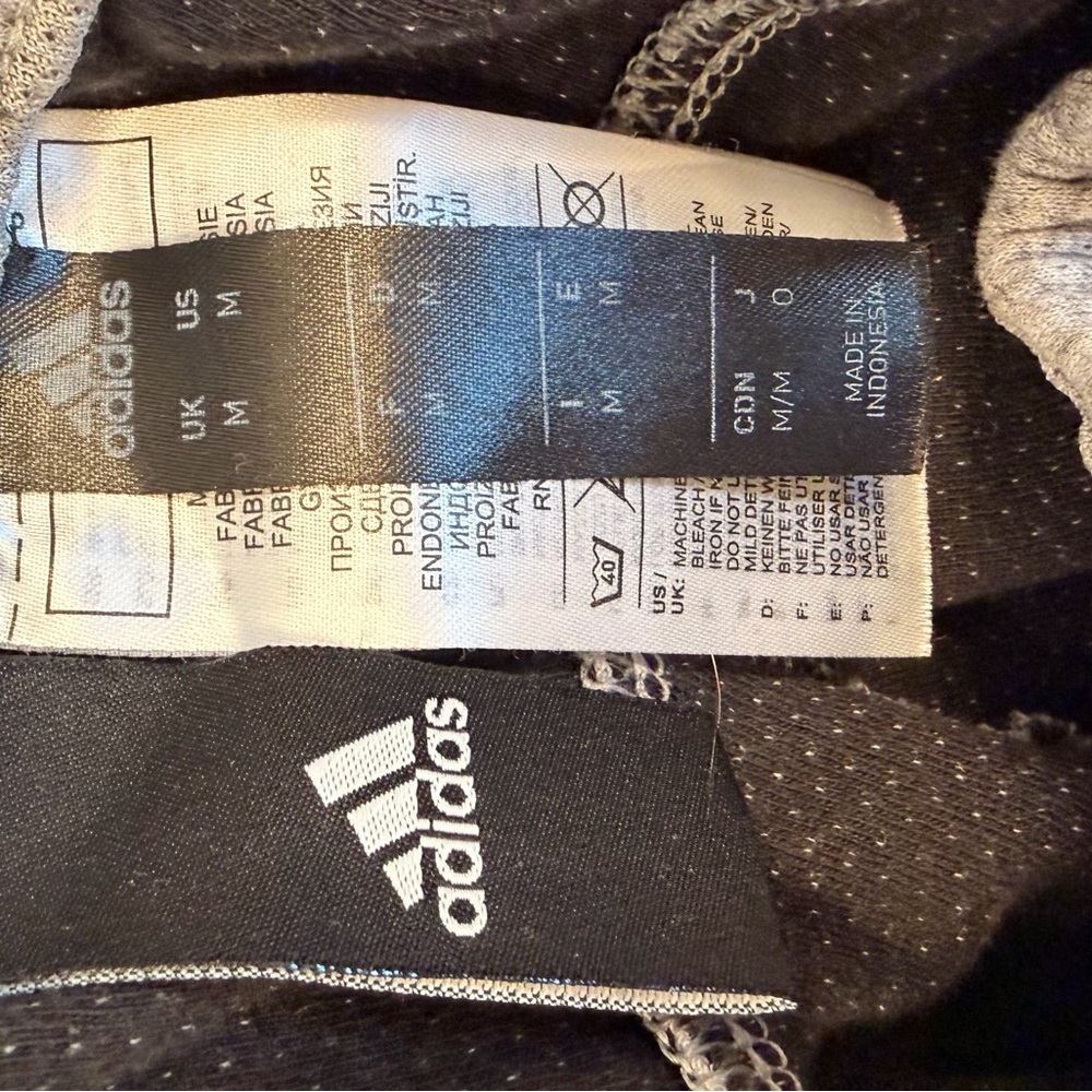 Adidas Heather Gray and crew neck sweat set Black Accents  pants M Top S - Picture 2 of 3